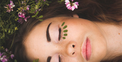 girl gets relaxed in cryokinesis wellness studio